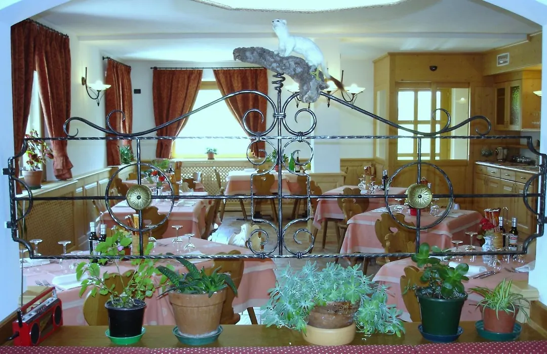 Hotel Sciatori-1